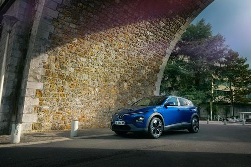 Công suất 150 kW, mô-men xoắn 310 Nm: Sức mạnh của VinFast VF 6 hữu ích thế nào trong sử dụng hằng ngày?