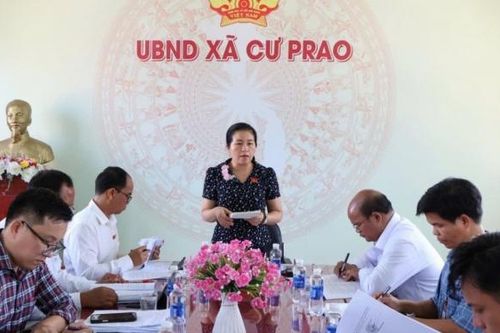 Đoàn giám sát giảm nghèo vùng đồng bào các dân tộc thiểu số tại xã Cư Prao tỉnh Đắk Lắk