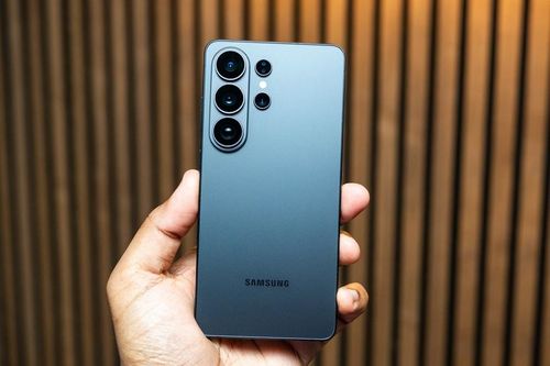 Công nghệ 30/9: Galaxy S27 Ultra có thể bỏ camera 3x