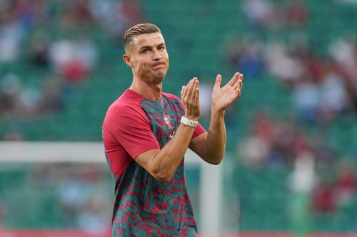 Ronaldo bất mãn vì ngồi dự bị, LĐBĐ Bồ Đào Nha họp khẩn