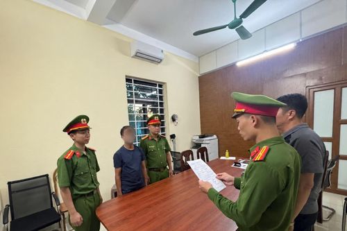 Bắt giam người đàn ông dâm ô 2 bé gái trong đêm Trung thu