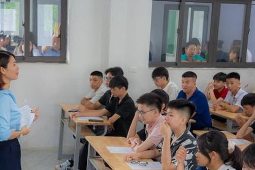 Doanh nghiệp, người sử dụng lao động tham gia xây dựng, thẩm định chương trình, giáo trình