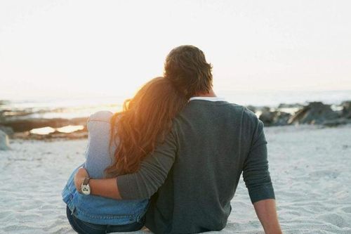 7 điều các bà vợ nên làm để chồng ngày càng yêu chiều hơn