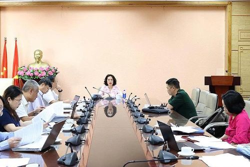 Hoàn thiện dự thảo Nghị định sửa đổi quy định về phòng, chống HIV/AIDS và tác hại của rượu bia