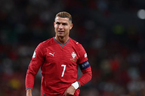 Bạn thân Ronaldo: 'CR7 rời tuyển vì cảm thấy bị phản bội'