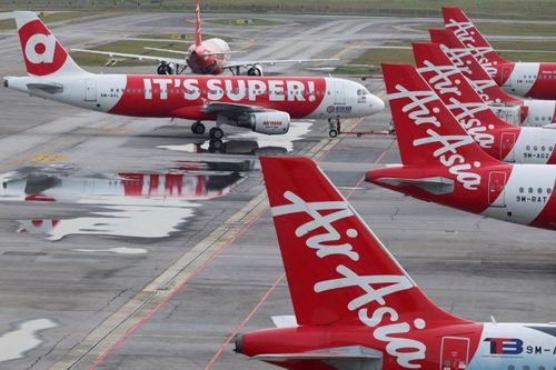 AirAsia vẫn nhận máy bay mới dù gặp áp lực tài chính