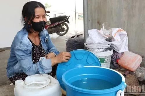 Thiếu nước ở Tây Khánh Sơn
