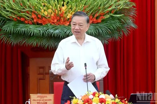 [Ảnh] Tổng Bí thư, Chủ tịch nước Tô Lâm làm việc với Ban Chính sách, chiến lược Trung ương