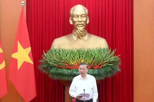 Tháo gỡ 'điểm nghẽn', xây dựng năng lực nghiên cứu, dự báo, tham mưu chiến lược đủ mạnh