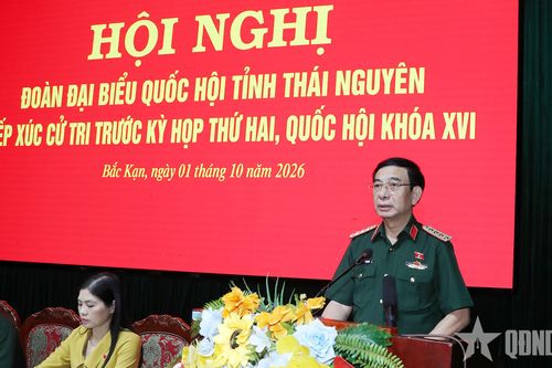Đại tướng Phan Văn Giang tiếp xúc cử tri tại tỉnh Thái Nguyên