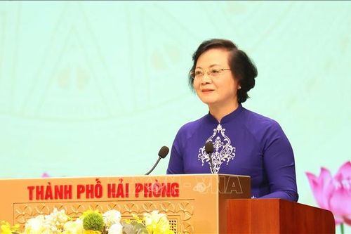 Nâng cao nhận thức, trách nhiệm, đổi mới tư duy về chăm sóc người cao tuổi