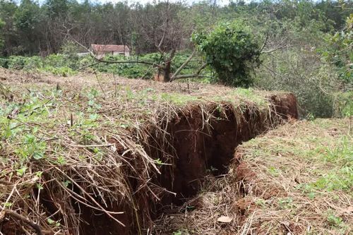 Gia Lai: Người dân thấp thỏm trước tình trạng đất sụt lún