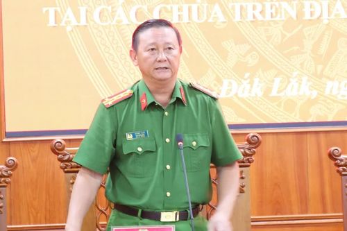 Phá đường dây phân bón giả, khám xét 200 tổ chức, cá nhân và đại lý
