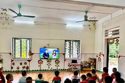 Đẩy mạnh chuyển đổi số trong dạy và học ở vùng cao