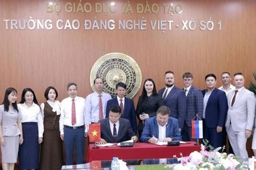 Thúc đẩy hợp tác đầu tư, giao lưu nhân dân giữa Vùng Viễn Đông của Liên bang Nga với các địa phương Việt Nam