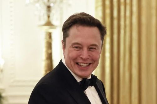 Elon Musk trở lại Chính phủ Mỹ để nghiên cứu về tương lai chiến tranh