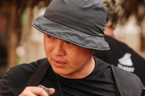 'Trại buôn người' vượt 162 tỷ đồng, đạo diễn cầu xin