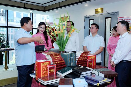 Thứ trưởng Nguyễn Hải Trung: Nhà xuất bản Tôn giáo phải đổi mới cách nghĩ, cách làm