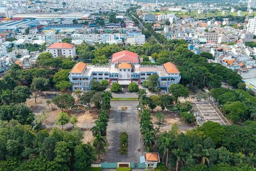 Một phường ở TPHCM vẫn thiếu trường học sau khi tận dụng trụ sở dôi dư