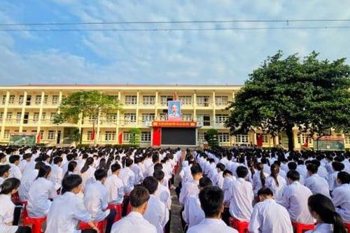 Quảng Ninh siết các khoản thu đầu năm học, ngăn chặn lạm thu