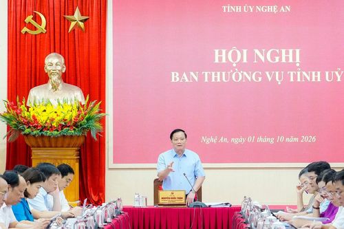 Bí thư Tỉnh ủy Nguyễn Khắc Thận yêu cầu tập trung cao độ, tạo đột phá tăng trưởng quý IV