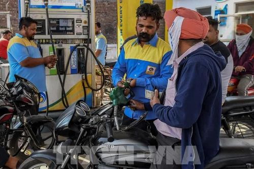 Ấn Độ cắt giảm thuế xuất khẩu dầu diesel và nhiên liệu bay