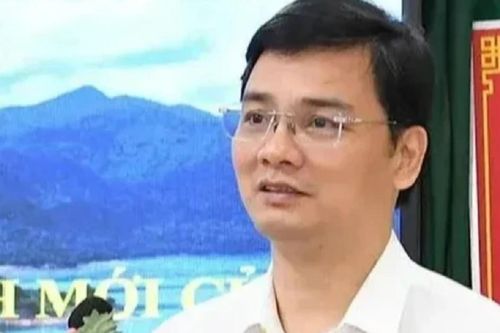 Khởi tố giám đốc Sở Giáo dục Tuyên Quang Vũ Đình Hưng