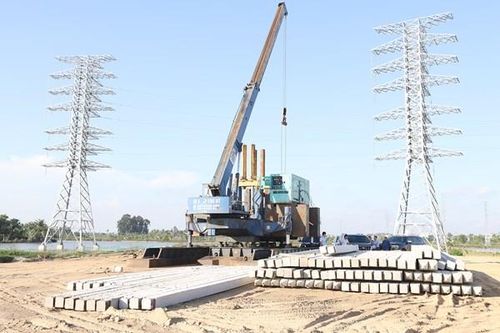 Quyết tâm đóng điện Dự án TBA 220kV Sầm Sơn và đường dây đấu nối trong tháng 12/2026