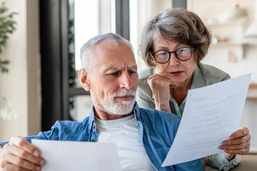 Khoảng cách tài sản giữa người siêu giàu và người giàu ở Mỹ gia tăng mạnh