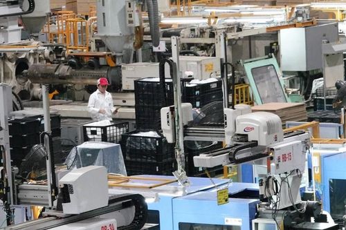 PMI giảm xuống 51,9 điểm, ngành sản xuất Việt Nam vẫn duy trì tăng trưởng