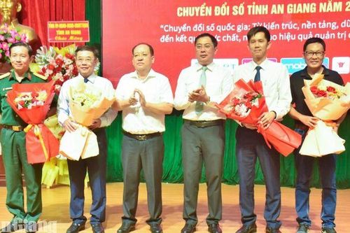 An Giang tìm giải pháp chuyển đổi số tạo kết quả thực chất