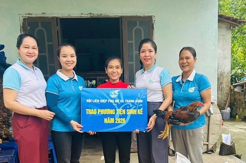 Điểm tựa cho phụ nữ khó khăn