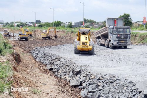 Khơi thông mặt bằng, mở đường phát triển