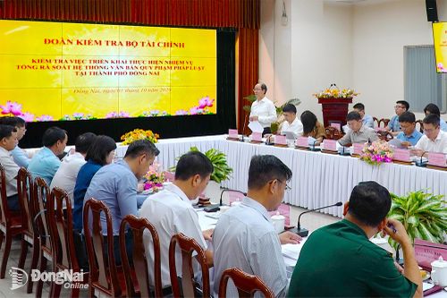 Đoàn kiểm tra Trung ương kiểm tra việc tổng rà soát hệ thống văn bản quy phạm pháp luật tại Đồng Nai