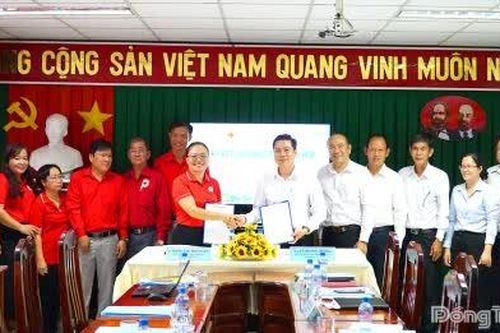 Phối hợp hỗ trợ nhân đạo, phát triển sinh kế bền vững