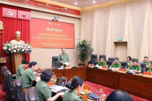 Khởi tố 41 bị can trong vụ gian lận thi tốt nghiệp Trung học phổ thông ở Tuyên Quang