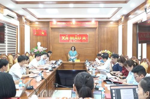 Đoàn kiểm tra số 2 của tỉnh làm việc với xã Mậu A về vận hành các cơ sở giáo dục sau sắp xếp