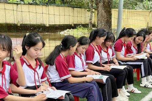 Chung tay vì sức khỏe và tương lai trẻ em gái