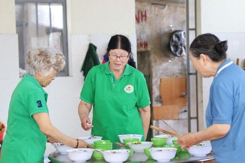 Lâm Đồng lan tỏa tinh thần 'Tuổi cao - Gương sáng'