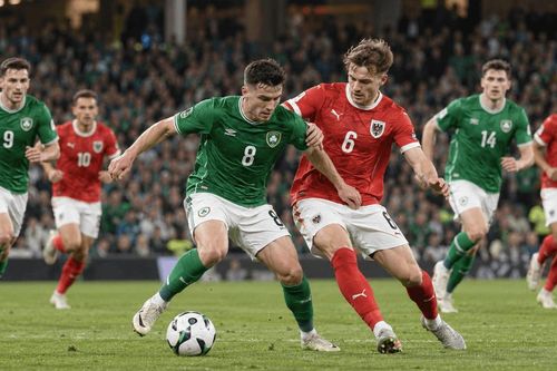 Trực tiếp tỉ số Ireland vs Áo: Troy Parrott tìm khoảng trống sau lớp pressing