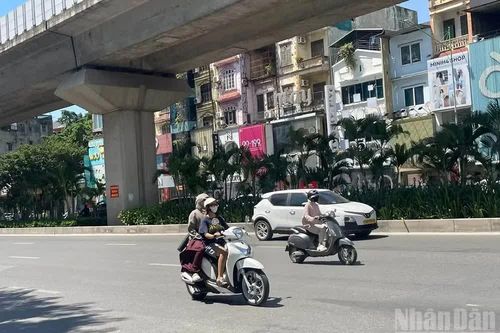Thời tiết ngày 1/10: Bắc Bộ, Trung Bộ nắng nóng, chiều tối và đêm có mưa rào