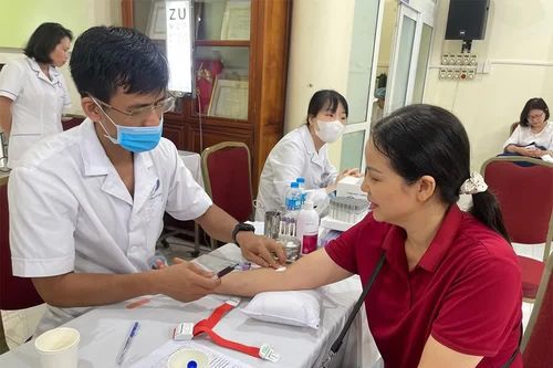 Bộ Y tế chỉ đạo nóng chiến dịch khám sức khỏe miễn phí toàn dân