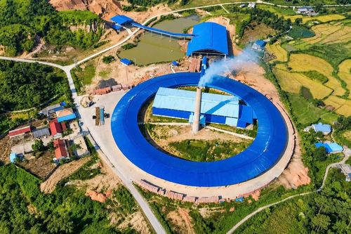 Cận cảnh nhà máy gạch công nghệ tự động hóa ở vùng cao Lai Châu