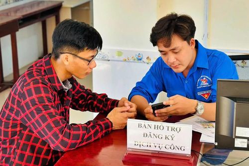 Tuổi trẻ Cà Mau xung kích trên mặt trận chuyển đổi số cơ sở