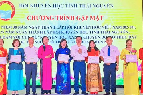 Thái Nguyên toạ đàm 'Khuyến học xanh - Chuyển đổi số' định hướng hoạt động khuyến học
