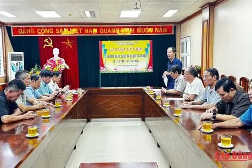 Hội Nhà báo tỉnh gặp mặt Câu lạc bộ Nhà báo cao tuổi