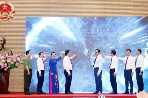 Nghệ An ra mắt, đưa vào vận hành thử nghiệm Kho dữ liệu dùng chung