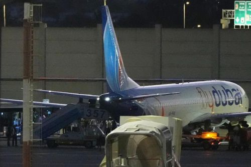 Toàn cảnh phút sinh tử chuyến bay Flydubai: Cơ trưởng bị đâm, máy bay lao dốc