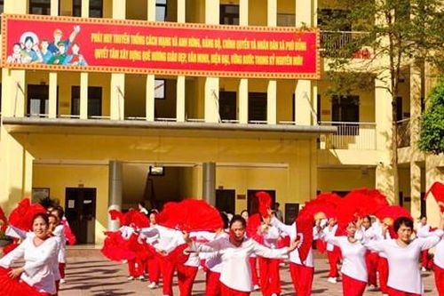 Hội người cao tuổi xã Phù Đổng nhiều hoạt động thiết thực, chăm lo cho hội viên