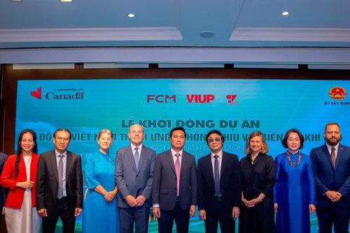Canada hỗ trợ Việt Nam bổ sung hạ tầng đô thị thích ứng khí hậu